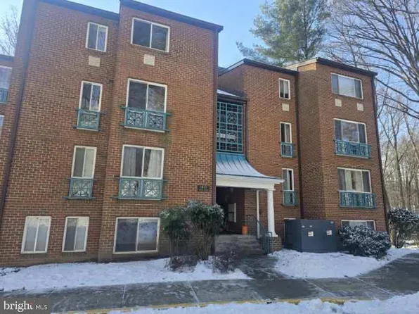 11837 Shire Ct APT 12C, Reston, VA 20191