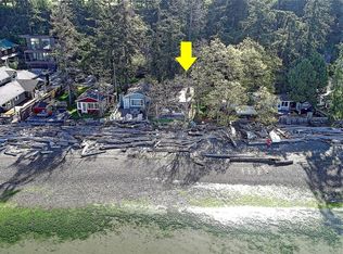 566 Sundin Dr, Camano Island, WA 98282