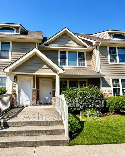 28 Rotunda Cir Photo 1