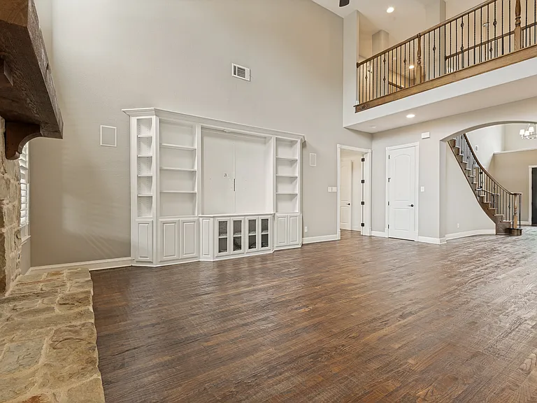 2416 Top Rail Ln — Photo 10