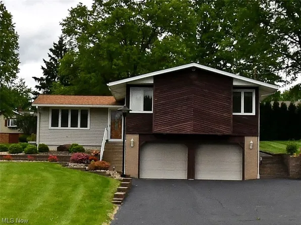 7091 Tamarack Dr, Hubbard, OH 44425