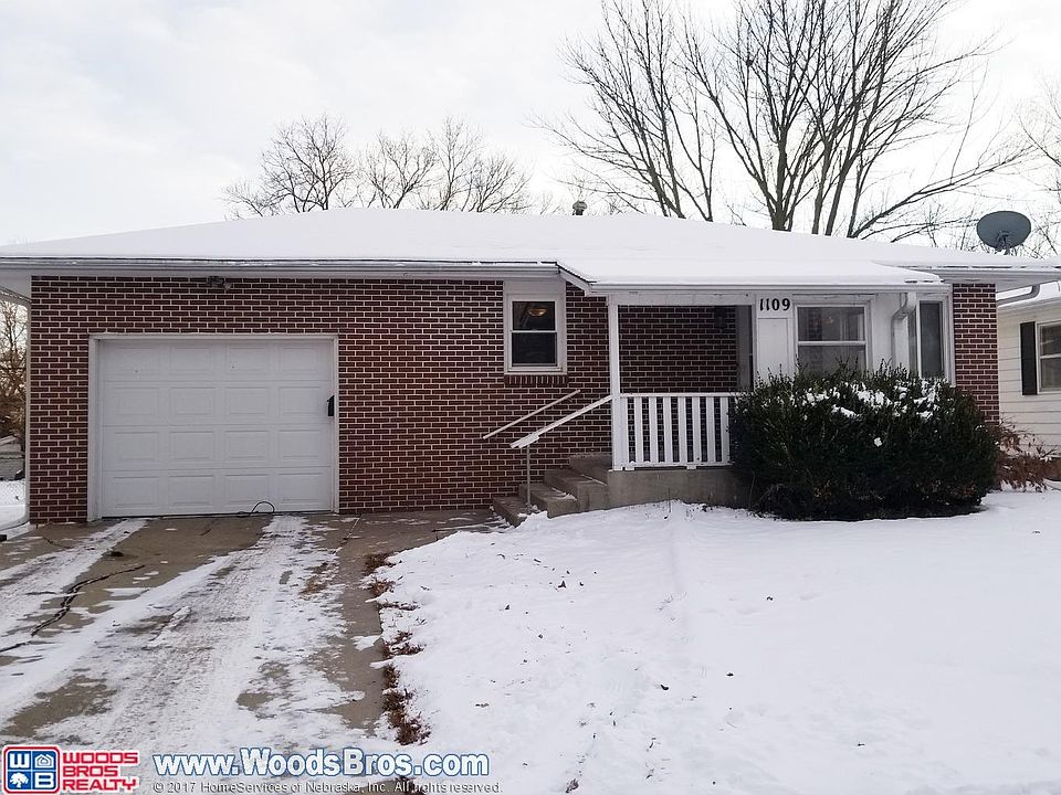 1109 Bell St Beatrice NE 68310 Zillow