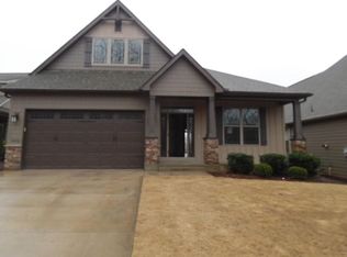 3225 Championship Dr, Seneca, SC 29678