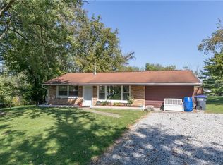 208 W Dewey Dr, Ellettsville, IN