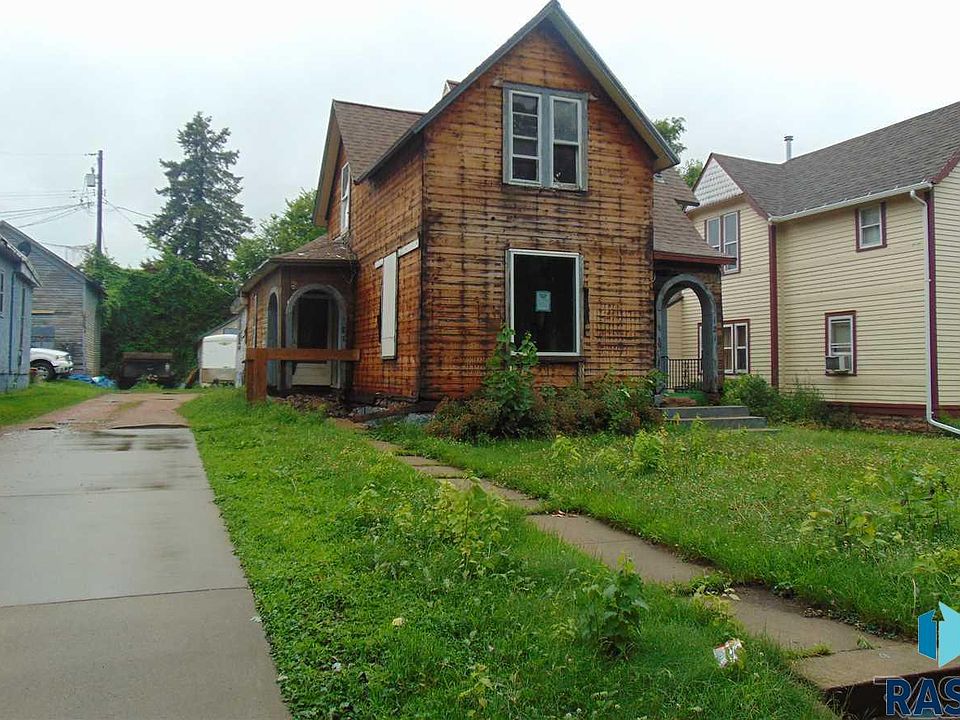 2nd image of 123 S Menlo Ave