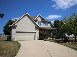 2965 E Celeste View Dr, Stow, OH 44224