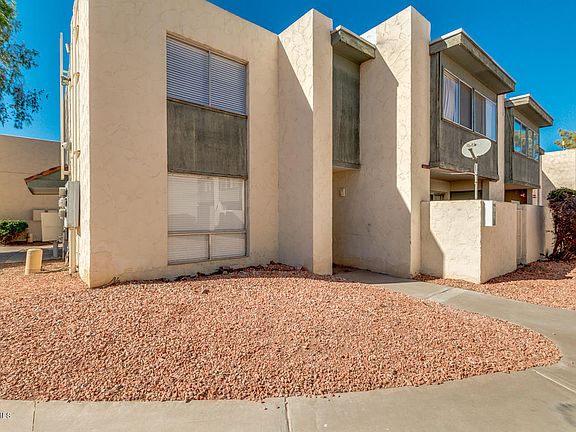 3rd image of 3526 W Dunlap Ave #160