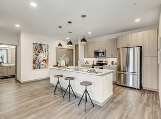 2900 Race St #425, Fort Worth, TX 76111