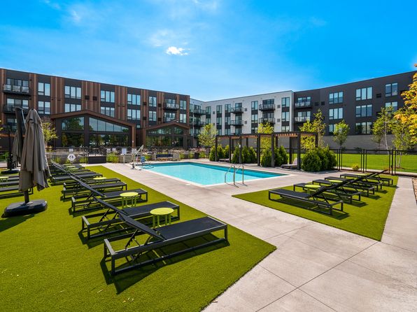 The Bowline | 220 E River Pkwy, Champlin, MN