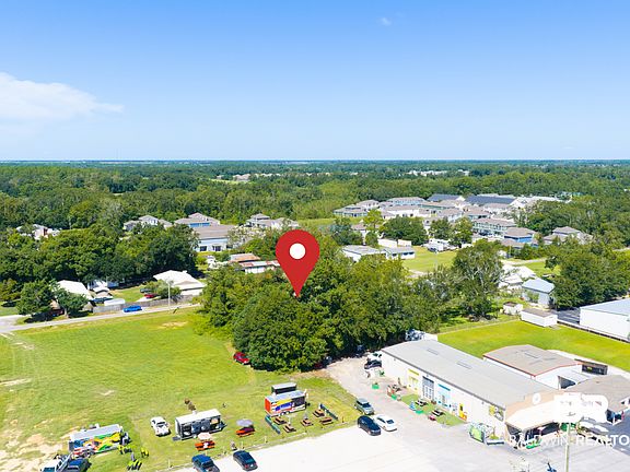 3rd image of 3915 Linton Ln