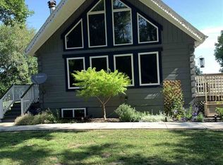 266 Wildwood Dr, Mission Hill, SD 57046