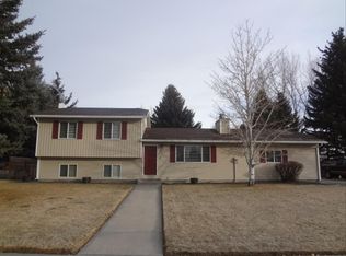305 E Luv Pl, Ammon, ID 83406