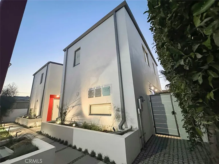 12527 Wagner St — Photo 24