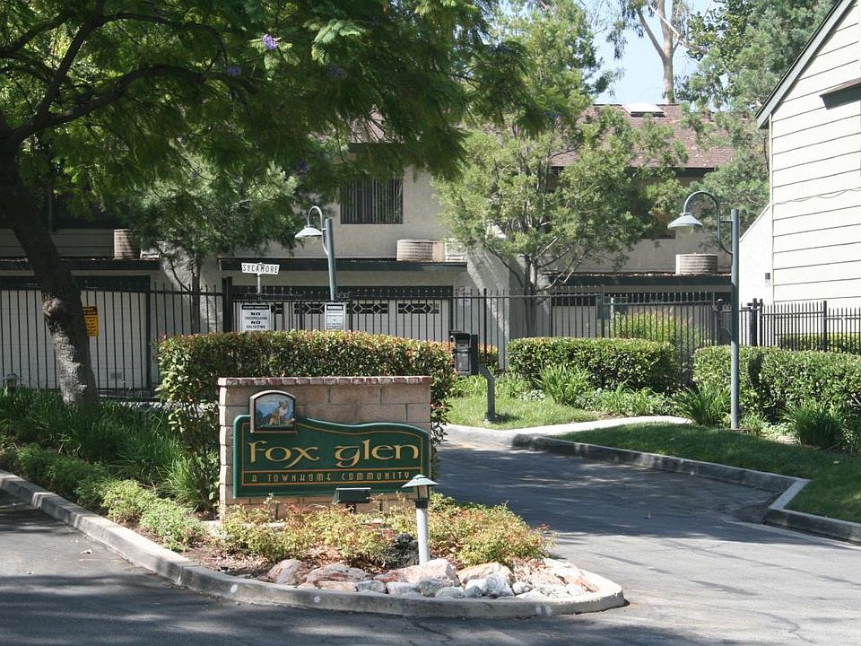 1st image of 3852 Fig St