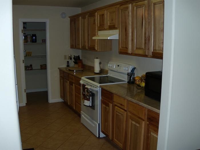 2nd image of 3779 Christie Dr