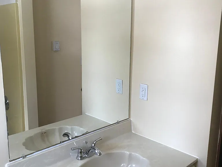 251 Fairground Ave #3 — Photo 2
