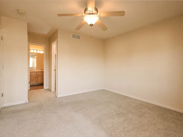 173 Lindenwood Ave — Photo 15