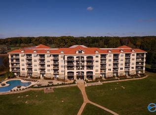 12100 Two Rivers Dr APT F-4, Athens, AL 35611