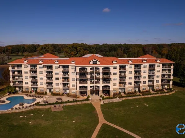 12100 Two Rivers Dr #B2-2, Athens, AL 35611