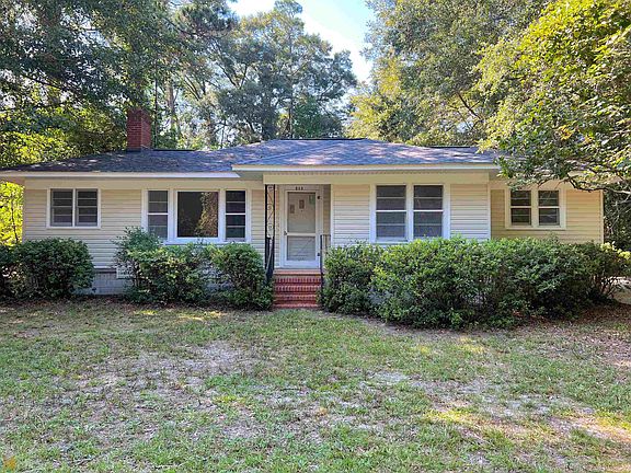 2nd image of 213 Vista Cir