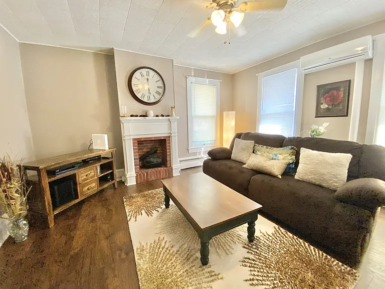 982 Cherry St #101 — Photo 8