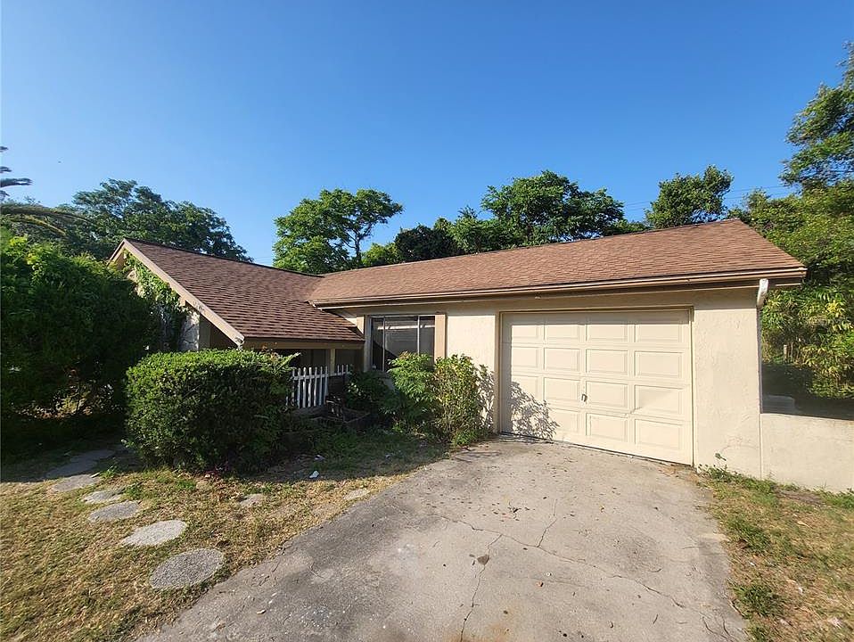 8718 Arrowhead Dr, Hudson, FL 34667 Zillow
