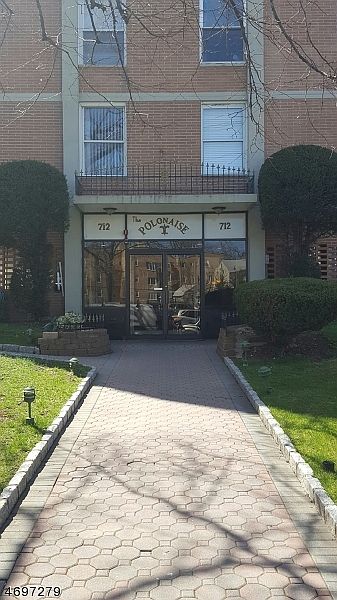 1st image of 704-712 N BROAD ST #C
