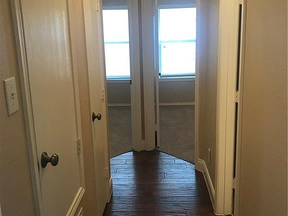 4th image of 10912 Briaroaks Dr