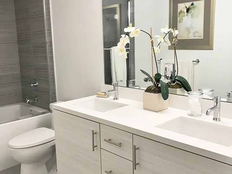 Lido Apartments - 4025 Grandview — Photo 37