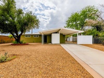 709 N 22nd St, Las Vegas, NV, 89101