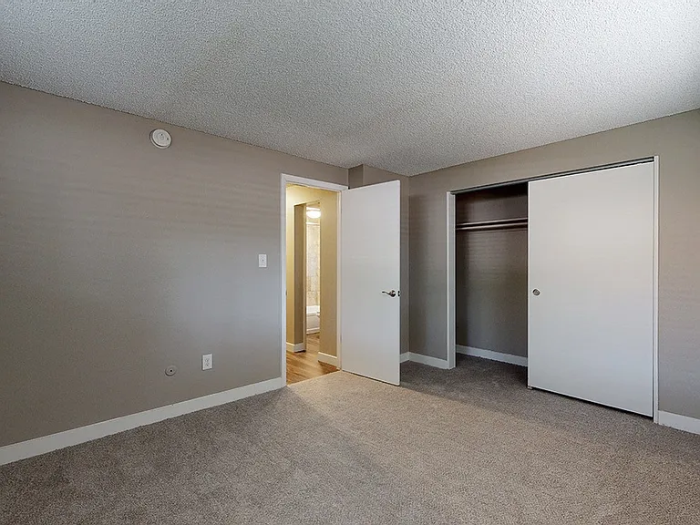 Prentice Huron — Photo 15