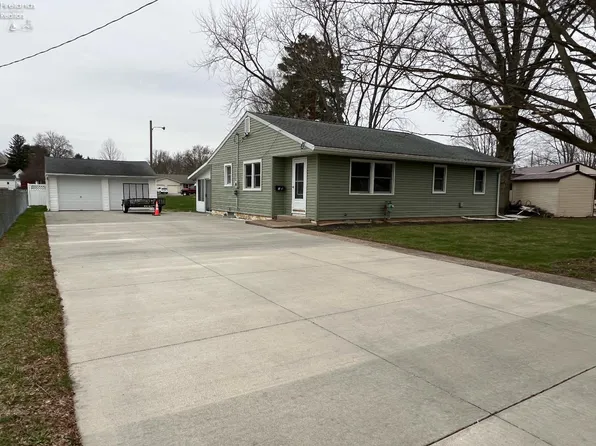 113 State St, Milan, OH 44857