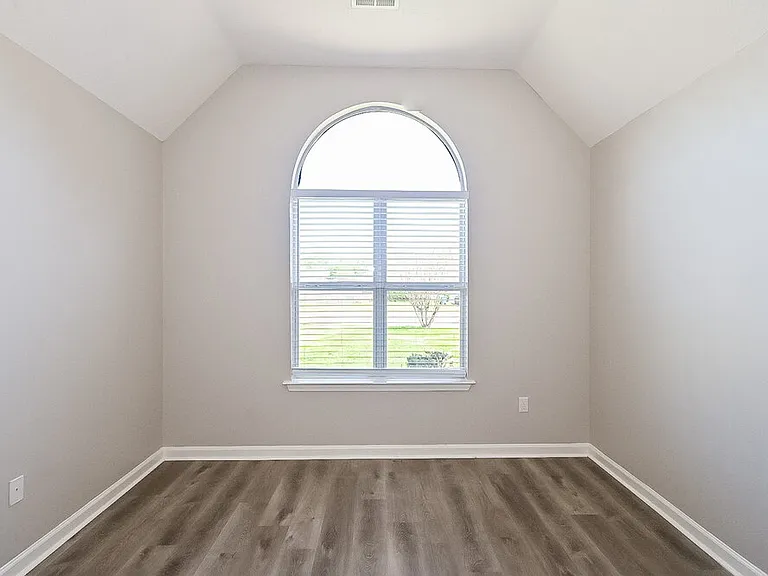 6157 Braybourne Main — Photo 16
