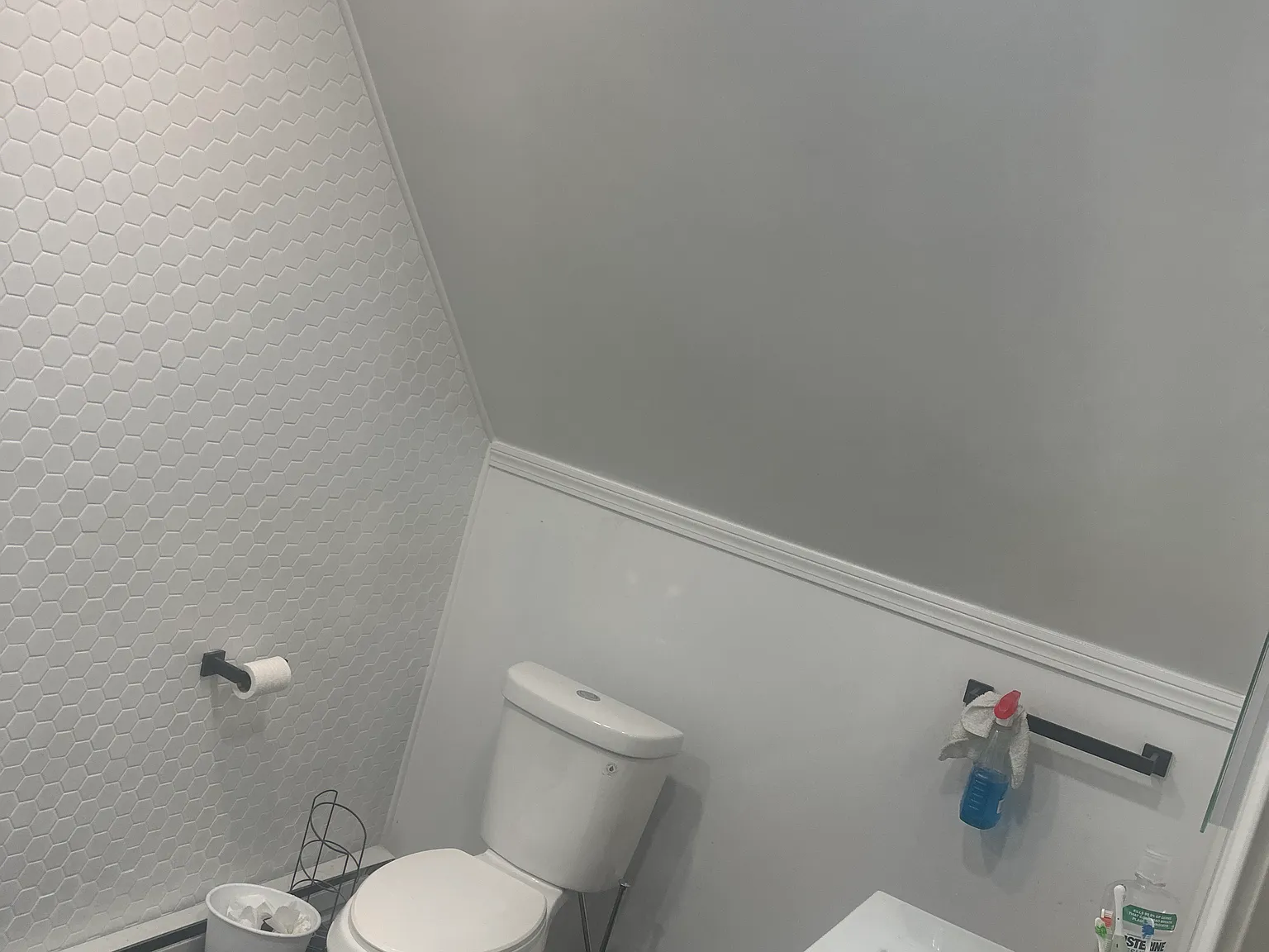 3 bed, 250 sqft, $1,500 — Photo 1