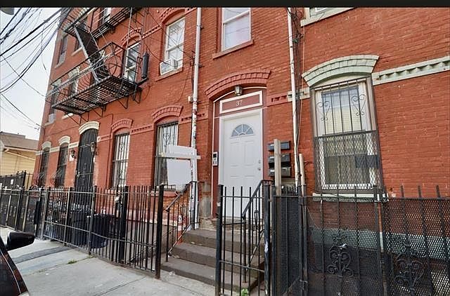 1st image of 37 Harmon St