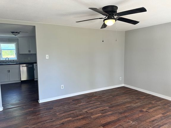 2nd image of 4014 Serenity Ln