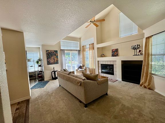 4th image of 2602 Timberwood Dr
