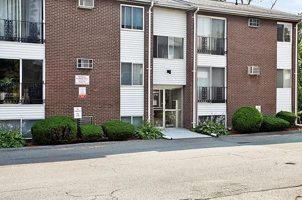 180C River St #7 — Photo 22