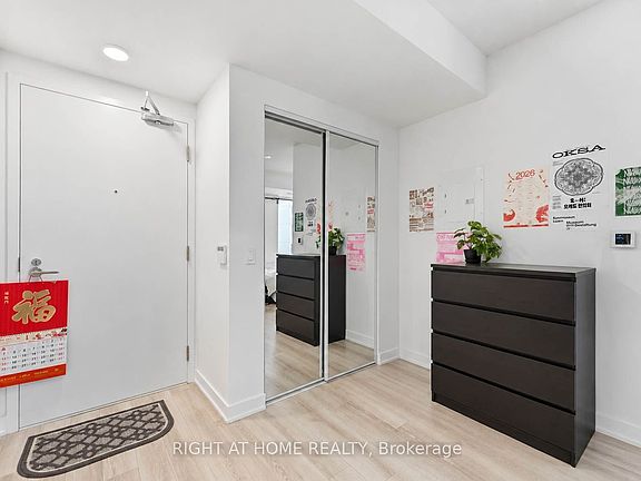 4th image of 121 Saint Patrick St #416