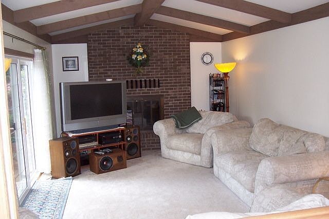 2nd image of 33901 Bretton Dr