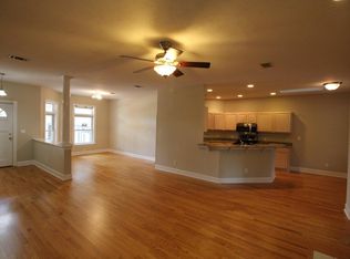 142 Rosemont St #142, Saint Simons Island, GA 31522