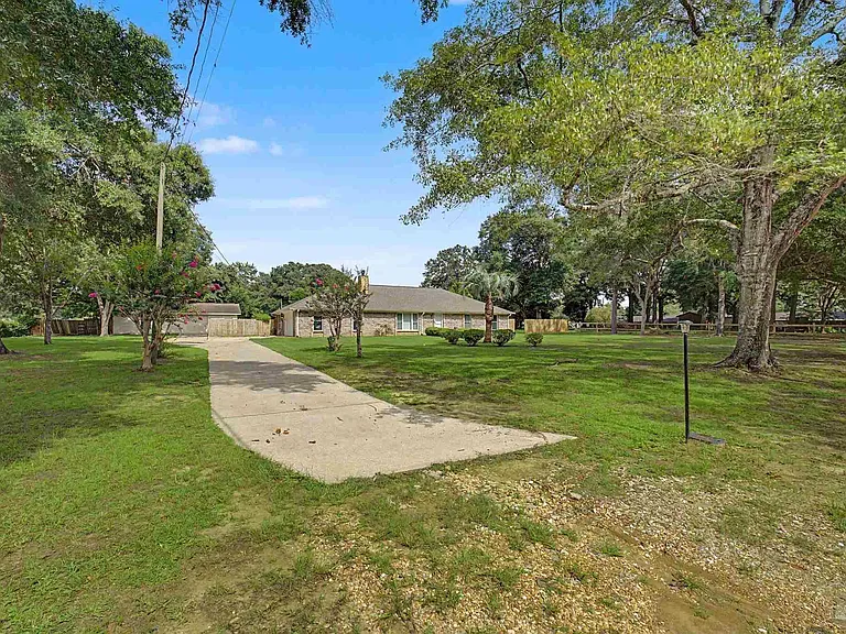 2340 Tobie Dean Rd — Photo 4