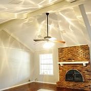 Vaulted ceiling in Den