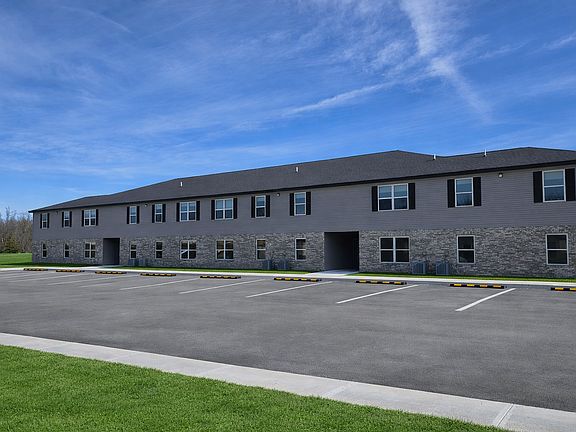 16-Unit Apartment Building