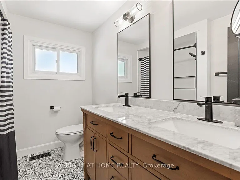 37 Patrick St — Photo 16