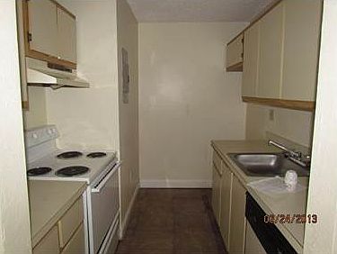 3rd image of 7419 SW 152nd Ave #8202
