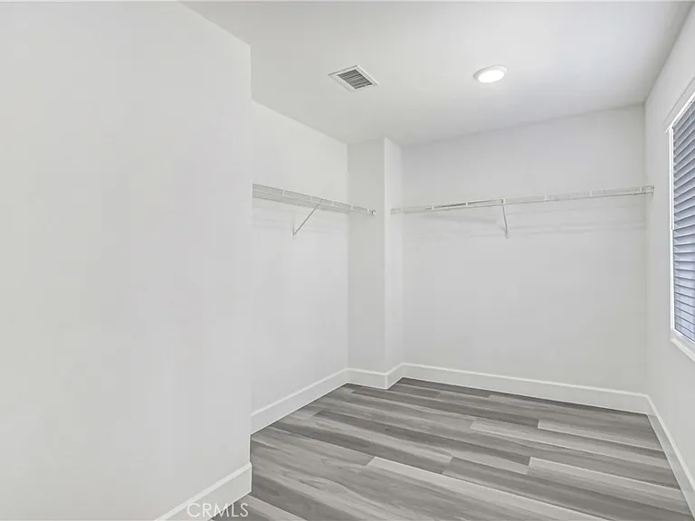 11841 Gage Dr — Photo 16
