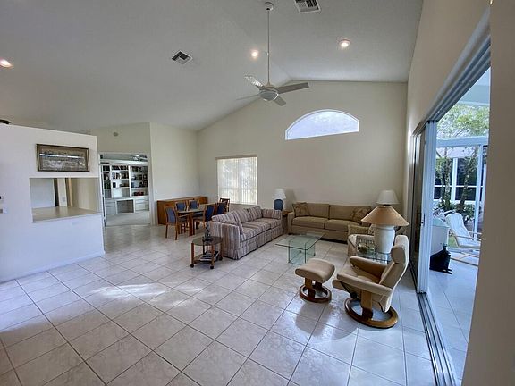 3rd image of 8833 Shoal Creek Ln