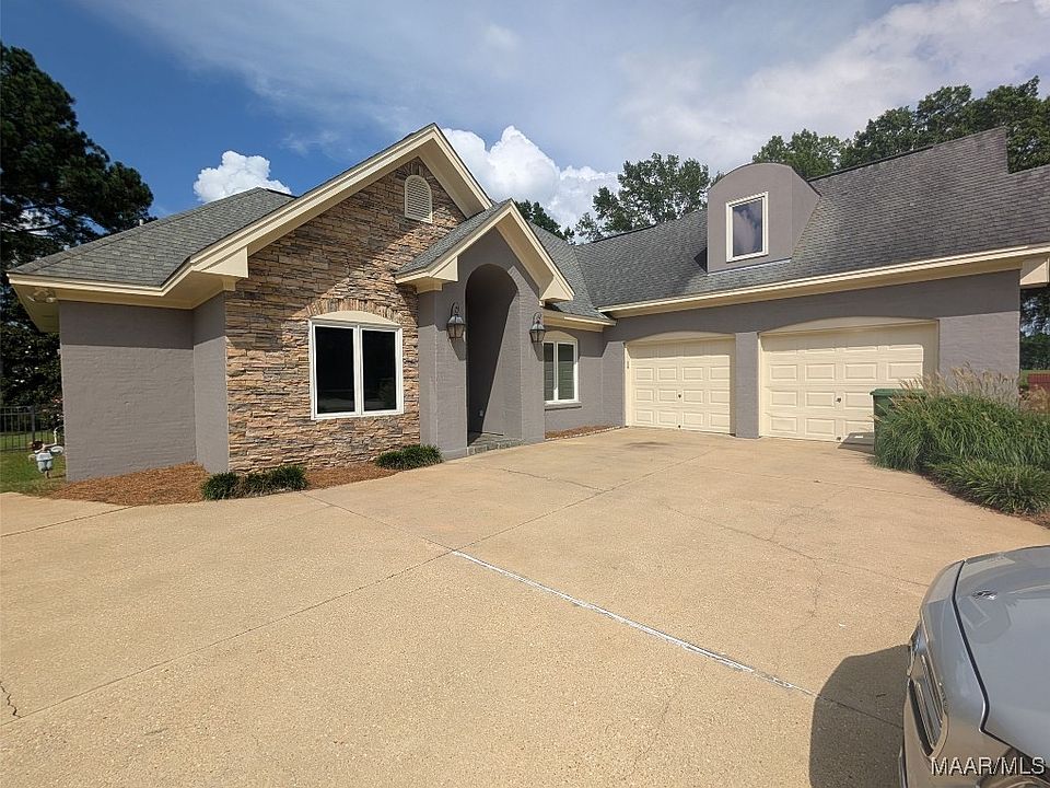 1st image of 9173 Castle Pines Cir