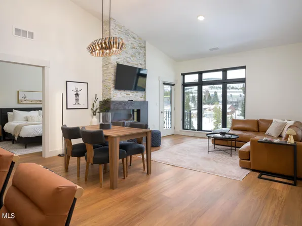 144 Ski Idlewild Drive #3404, Winter Park, CO 80482